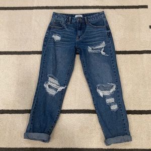 Forever 21 High Rise Boyfriend Jeans Size 25